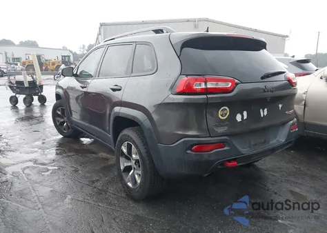 2017 Jeep Cherokee Trailhawk 4X4 z USA, uszkodzony, nr VIN 1C4PJMBB4HW502312